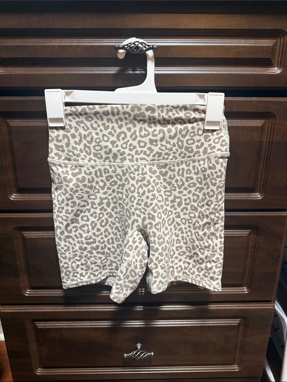 ComfrCore™ 5" Biker Shorts High-Waist Leopard Print Bike Shorts - Beige
